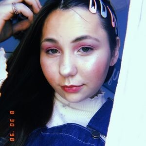 Meet your Posher, Emerson